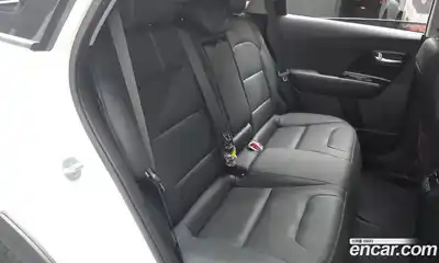 Kia Niro 2022 1.6 Автомат в Москве № 122891, миниатюра 9