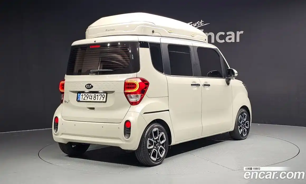 Kia Ray 2021 1.0 Автомат в Москве № 124253, фото 19