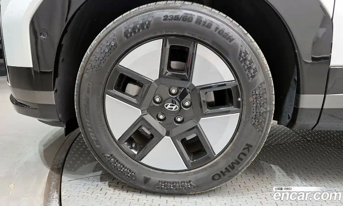 Hyundai Santa Fe 2024 1.6 Автомат в Москве № 124785, фото 14