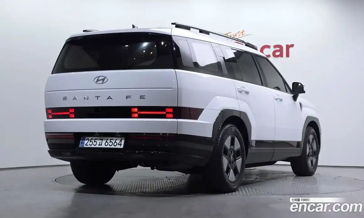 Hyundai Santa Fe 2024 1.6 Автомат в Москве № 124785, фото 16