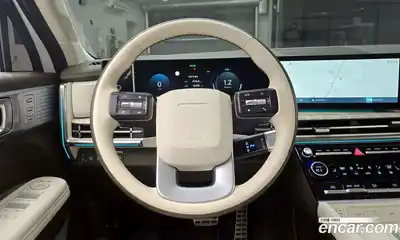 Hyundai Santa Fe 2024 1.6 Автомат в Москве № 124785, миниатюра 2