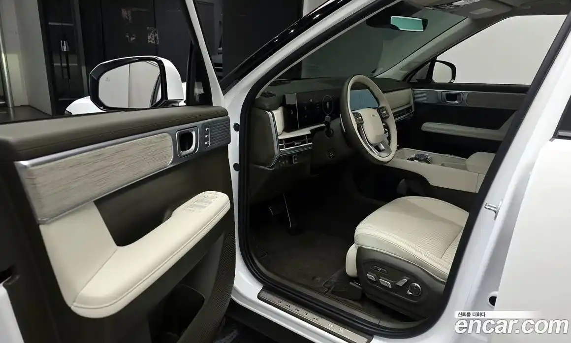 Hyundai Santa Fe 2024 1.6 Автомат в Москве № 124785, фото 4