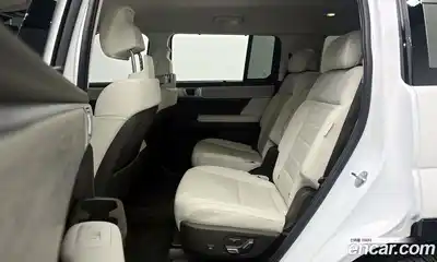 Hyundai Santa Fe 2024 1.6 Автомат в Москве № 124785, миниатюра 9