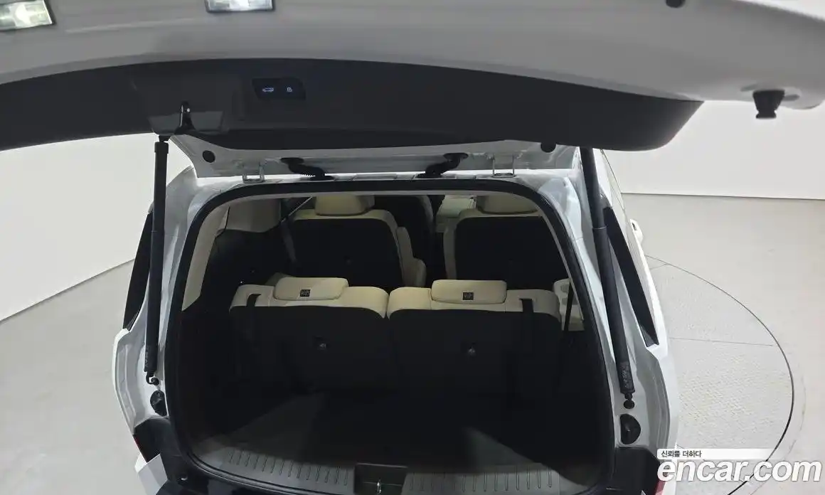 Hyundai Santa Fe 2024 1.6 Автомат в Москве № 124785, фото 10