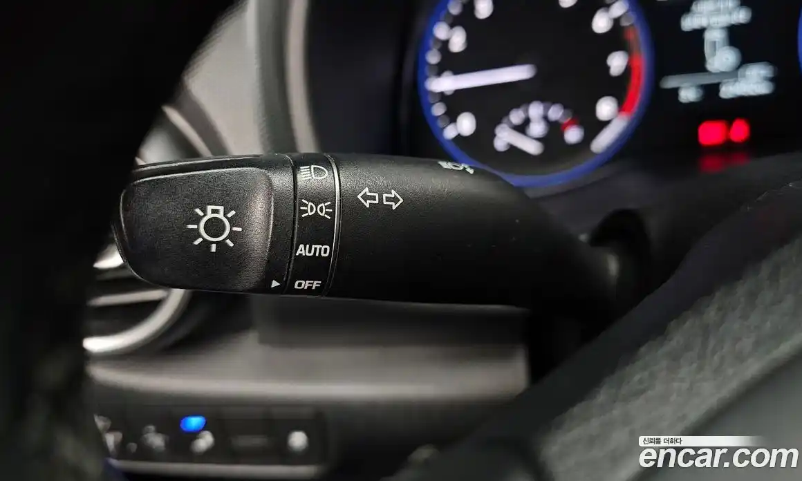 Hyundai Kona 2018 1.6 Автомат в Москве № 124897, фото 18