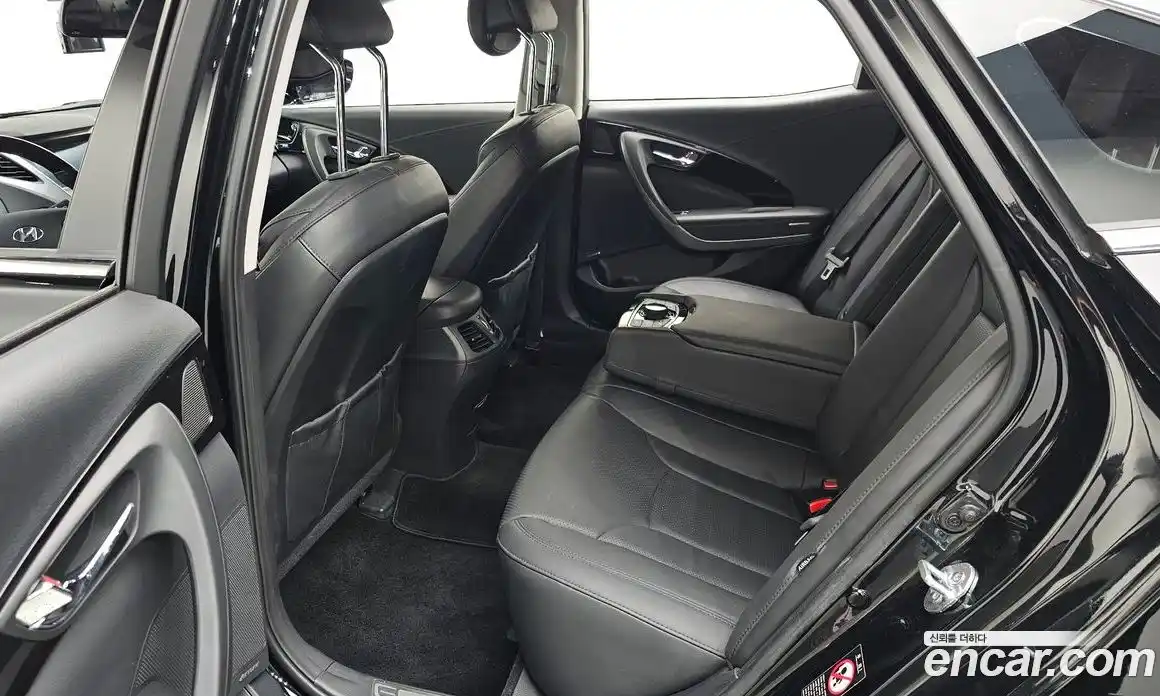 Hyundai Grandeur 2014 2.4 Автомат в Москве № 124924, фото 15