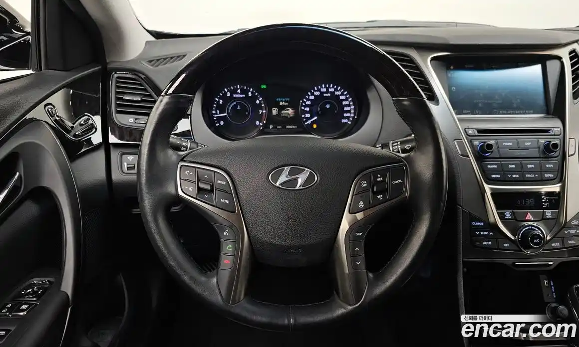 Hyundai Grandeur 2014 2.4 Автомат в Москве № 124924, фото 8