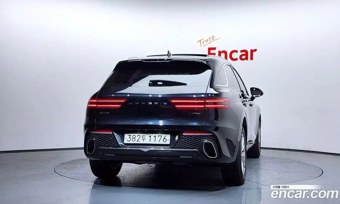 Genesis GV70 2022 2.5 Автомат в Москве № 125489, фото 8