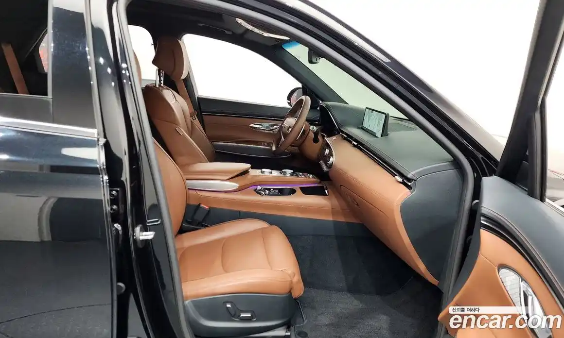 Genesis GV70 2022 2.5 Автомат в Москве № 125489, фото 10