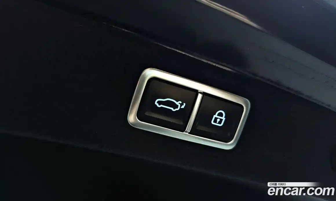 Hyundai Grandeur 2024 1.6 Автомат в Москве № 126380, фото 13