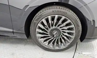 Hyundai Grandeur 2024 1.6 Автомат в Москве № 126380, миниатюра 2