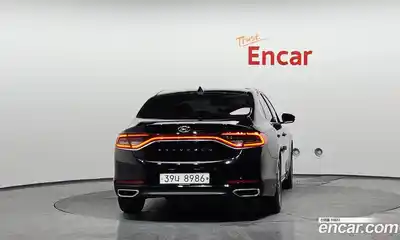 Hyundai Grandeur 2019 2.4 Автомат в Москве № 126483, миниатюра 3