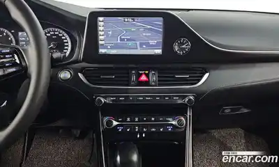 Hyundai Grandeur 2019 2.4 Автомат в Москве № 126483, миниатюра 8