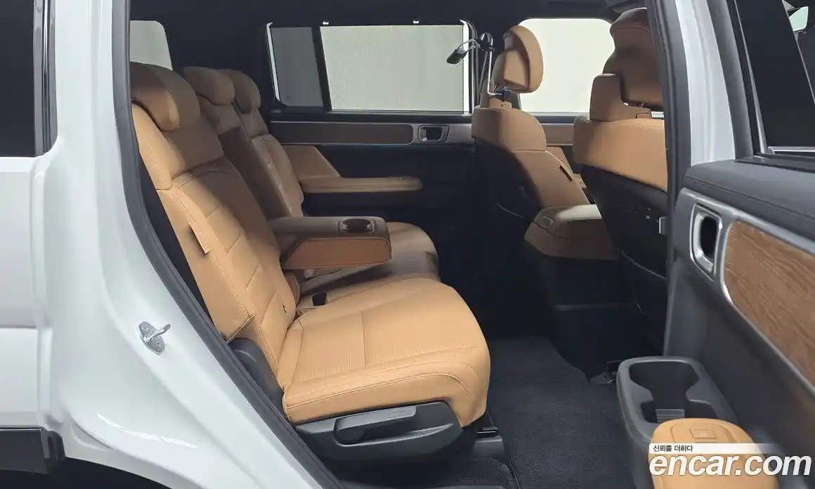 Hyundai Santa Fe 2024 1.6 Автомат в Москве № 130348, фото 19