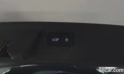 Hyundai Santa Fe 2024 1.6 Автомат в Москве № 130348, миниатюра 8