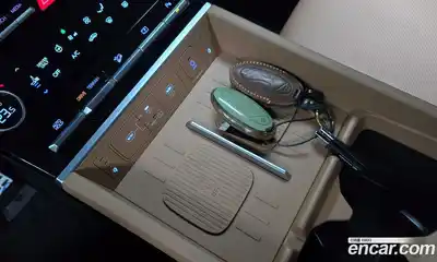 Hyundai Santa Fe 2024 1.6 Автомат в Москве № 130348, миниатюра 10