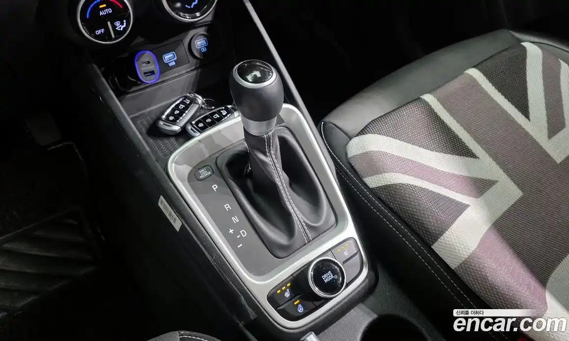 Hyundai Venue 2020 1.6 Автомат в Москве № 130606, фото 8