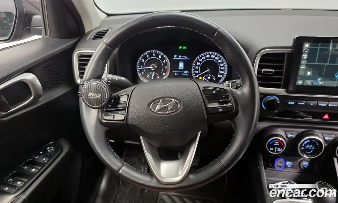 Hyundai Venue 2020 1.6 Автомат в Москве № 130606, фото 10