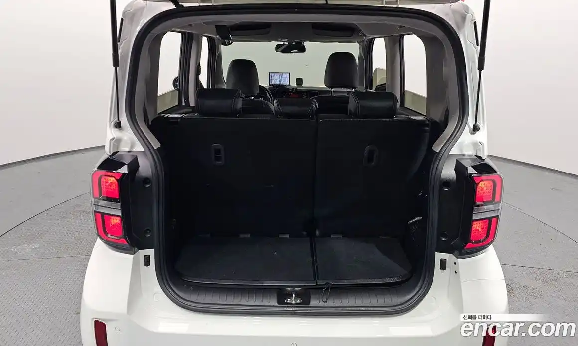 Kia Ray 2023 1.0 Автомат в Москве № 130636, фото 20