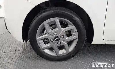 Kia Ray 2023 1.0 Автомат в Москве № 130636, миниатюра 5