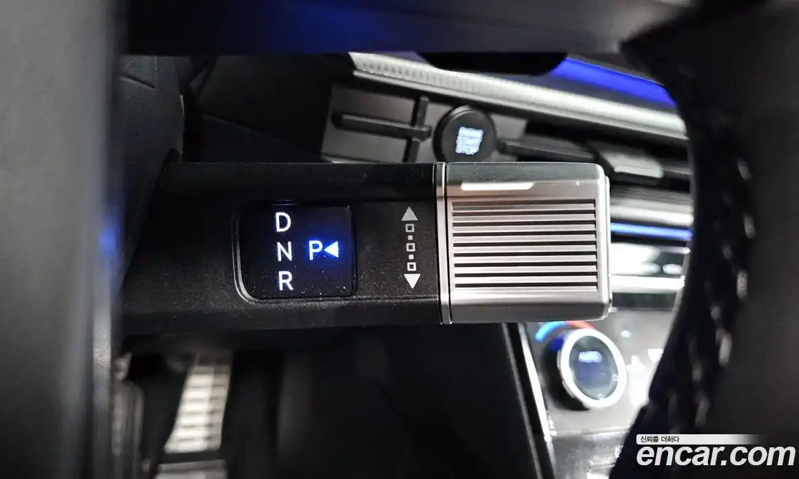 Hyundai Santa Fe 2024 1.6 Автомат в Москве № 130641, фото 14