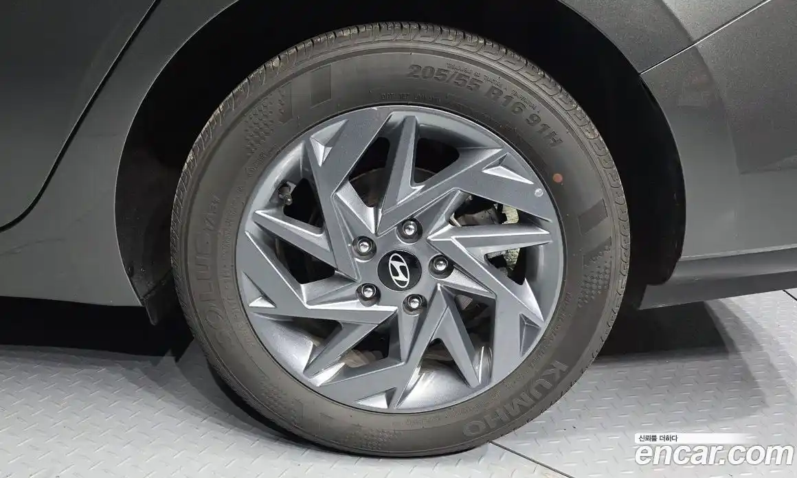 Hyundai Avante 2025 1.6 Автомат в Москве № 130789, фото 14