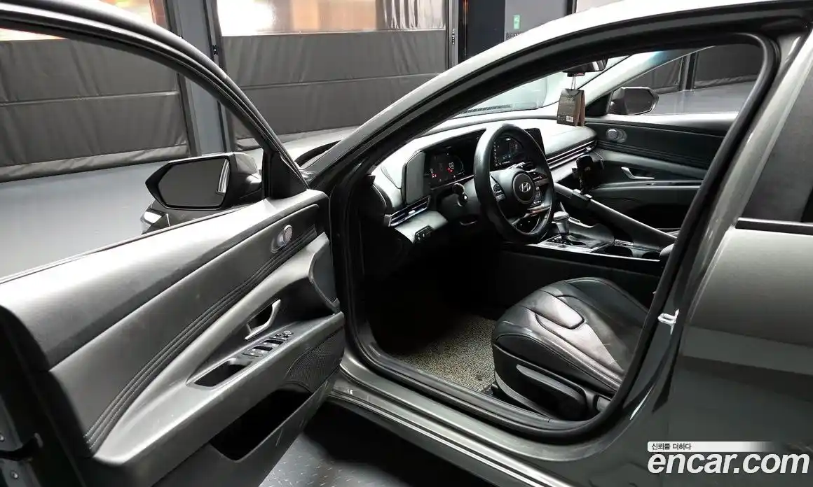 Hyundai Avante 2025 1.6 Автомат в Москве № 130789, фото 17