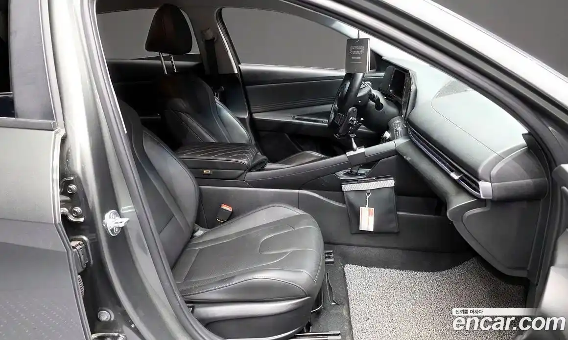 Hyundai Avante 2025 1.6 Автомат в Москве № 130789, фото 5