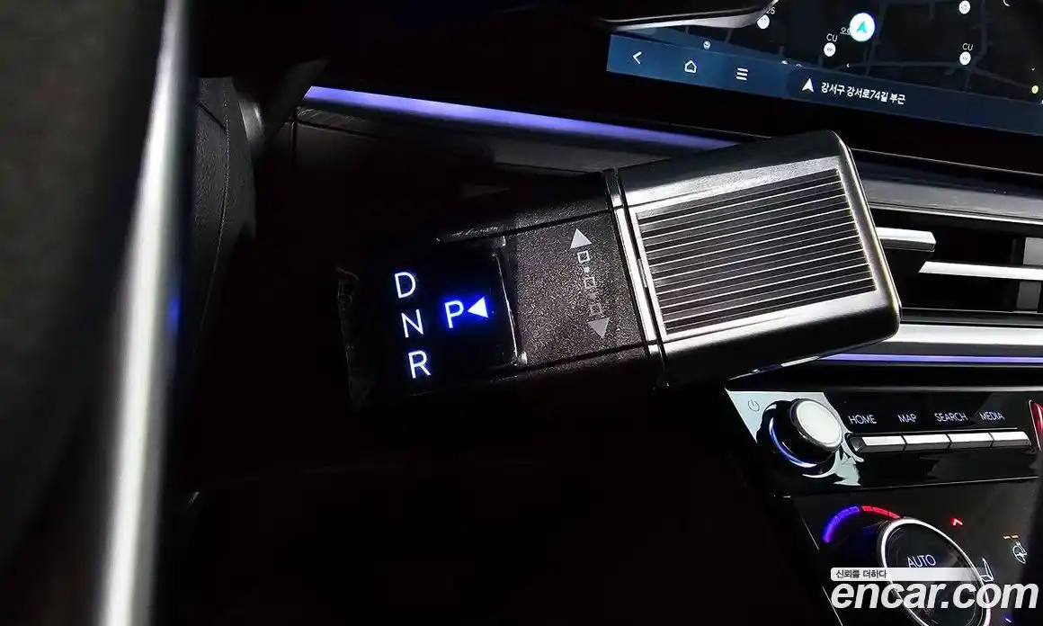 Hyundai Santa Fe 2024 2.5 Автомат в Москве № 130986, фото 14