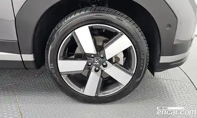 Hyundai Santa Fe 2024 2.5 Автомат в Москве № 130986, миниатюра 10