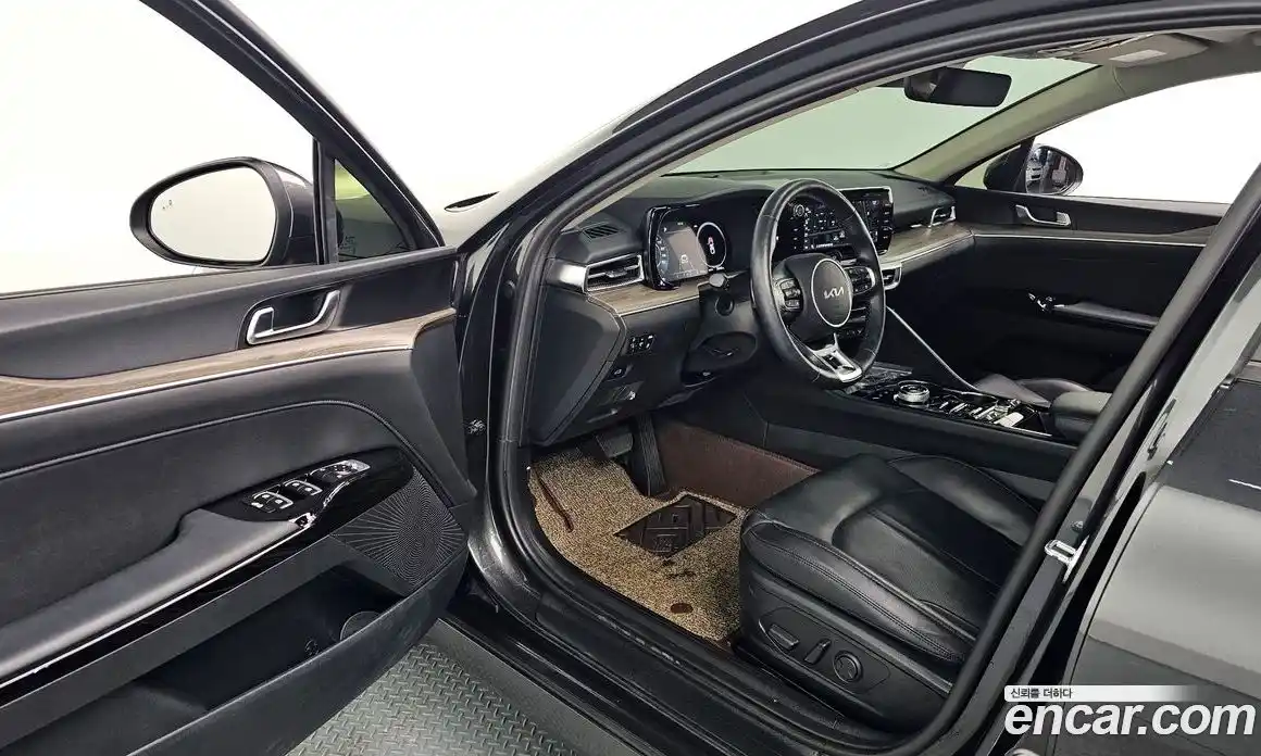 Kia K5 2022 2.0 Автомат в Москве № 132247, фото 14