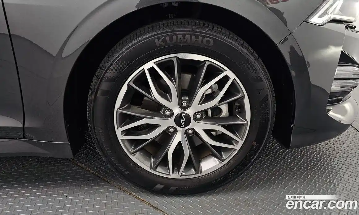 Kia K5 2022 2.0 Автомат в Москве № 132247, фото 6