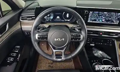 Kia K5 2022 2.0 Автомат в Москве № 132247, миниатюра 9