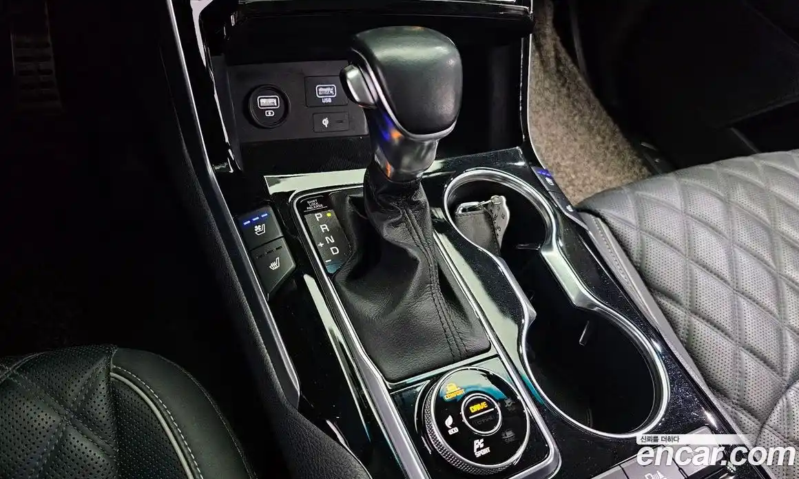 Kia Mohave 2021 3.0 Автомат в Москве № 133990, фото 12