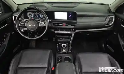 Kia Seltos 2023 2.0 Автомат в Москве № 134054, миниатюра 7