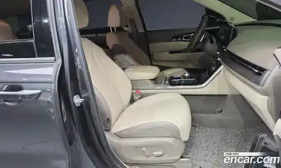 Kia Canival 2023 3.5 Автомат в Москве № 134091, миниатюра 10