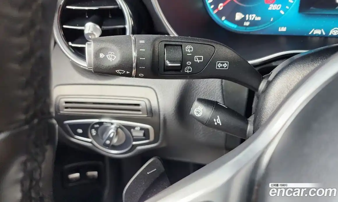 Mercedes-Benz GLC-Class 2022 2.0 Автомат в Москве № 138700, фото 14