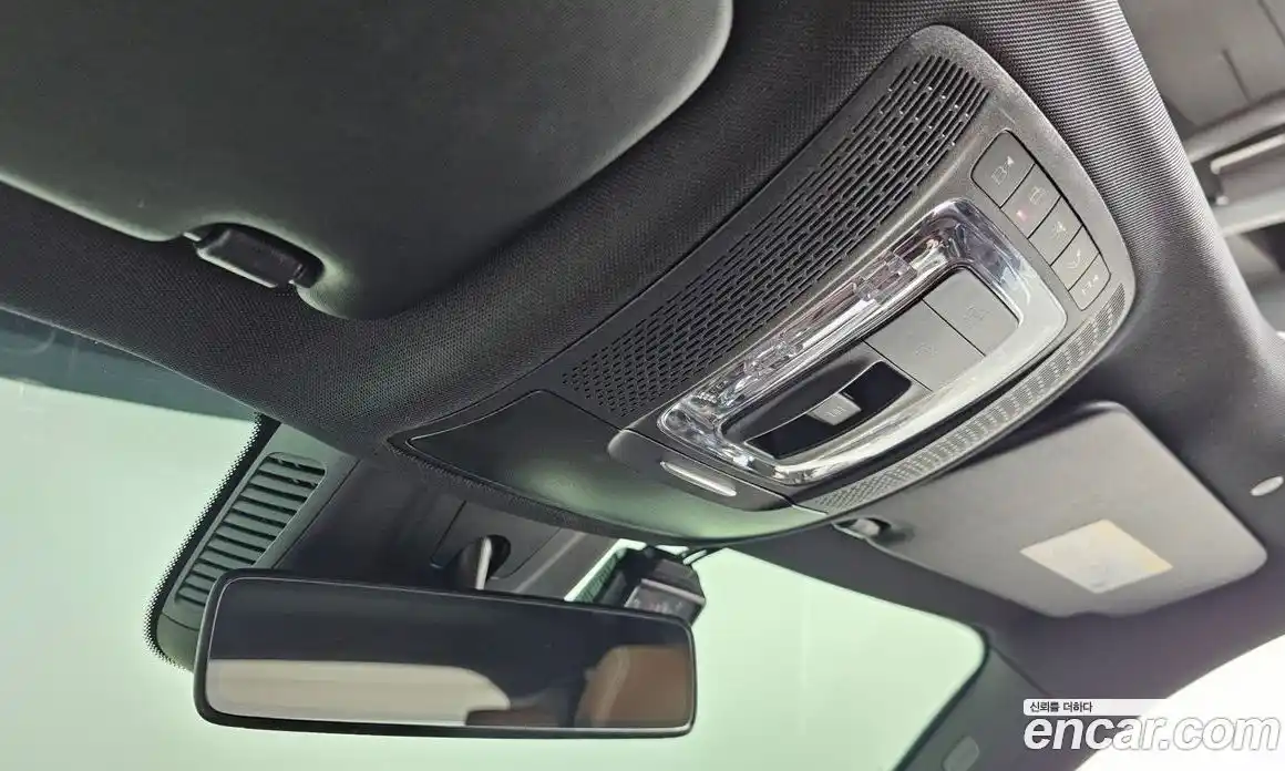 Mercedes-Benz GLB-Class 2020 2.0 Автомат в Москве № 141363, фото 14