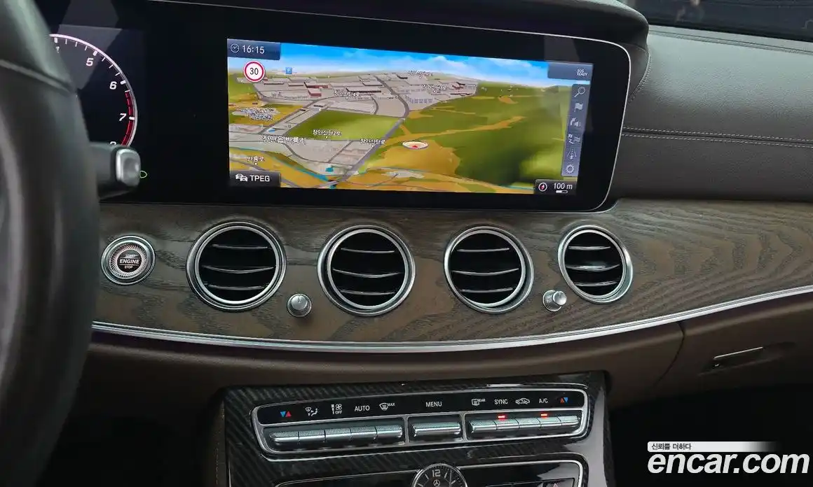 Mercedes-Benz E-Class 2019 2.0 Автомат в Москве № 142267, фото 9