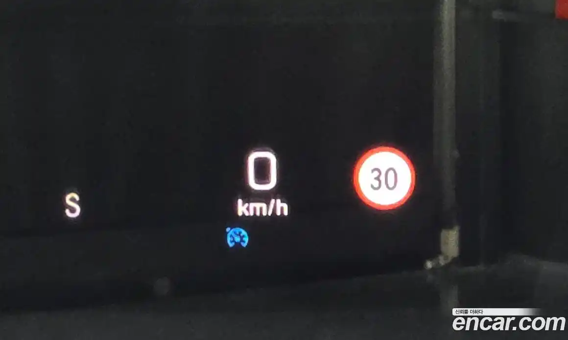 Mercedes-Benz E-Class 2019 2.0 Автомат в Москве № 142267, фото 10