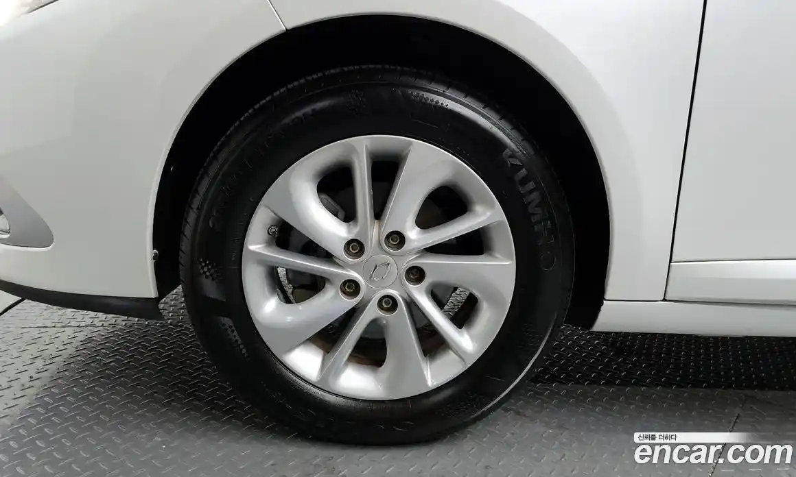 Renault SM3 2016 1.6 Автомат в Москве № 146616, фото 11