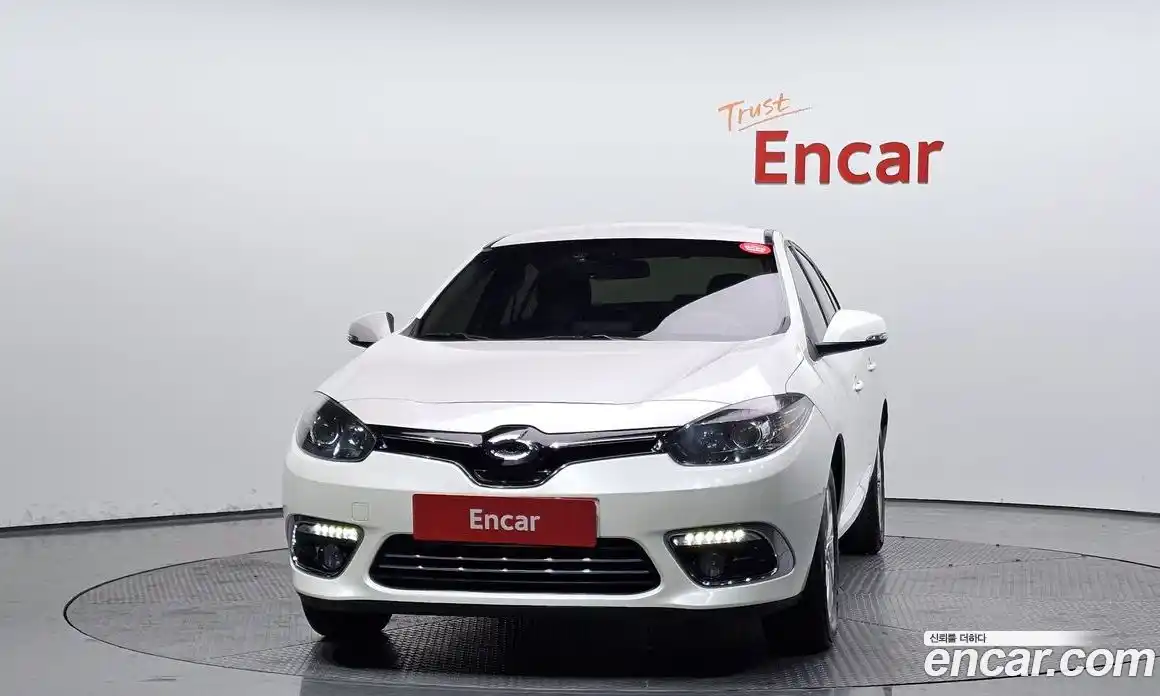 Renault SM3 2016 1.6 Автомат в Москве № 146616, фото 18