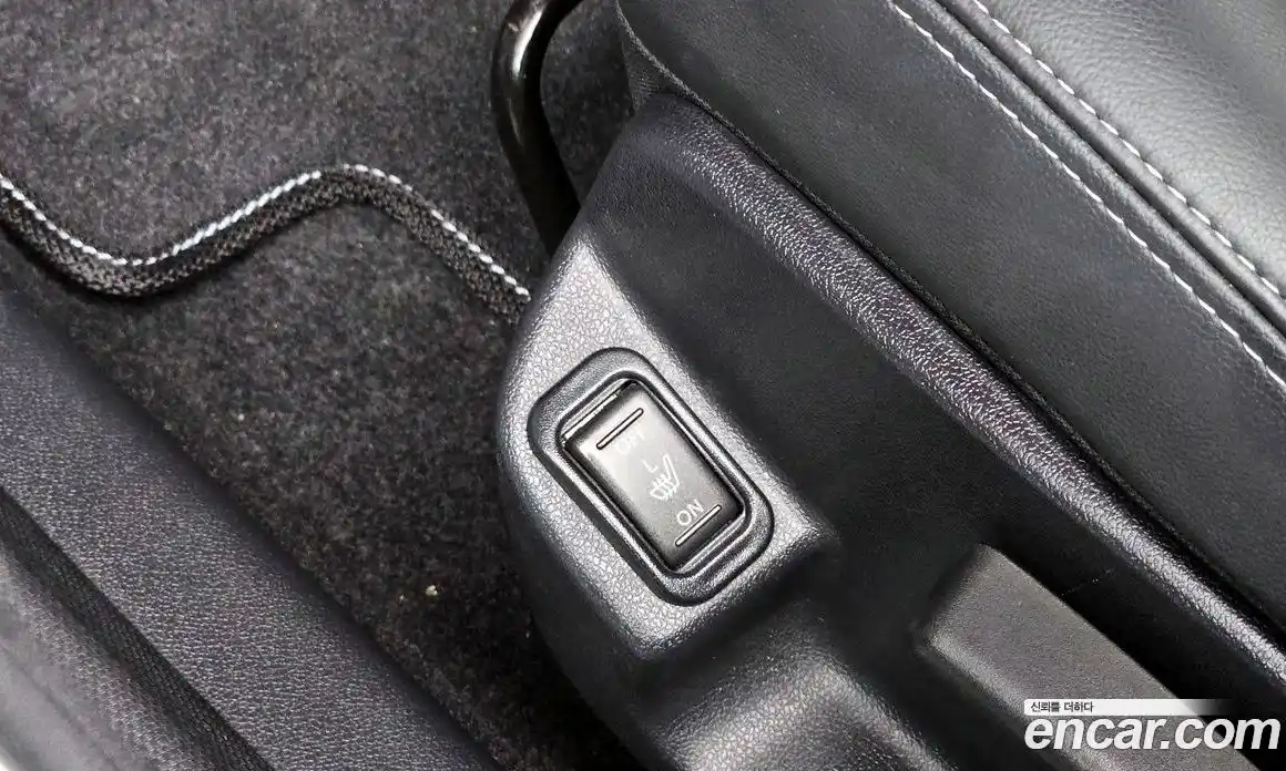 Renault SM3 2016 1.6 Автомат в Москве № 146616, фото 20