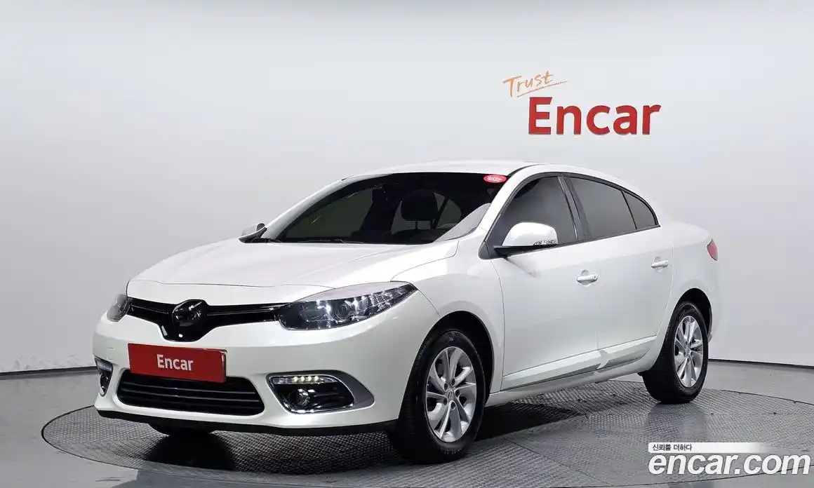 Renault SM3 2016 1.6 Автомат в Москве № 146616, фото 7