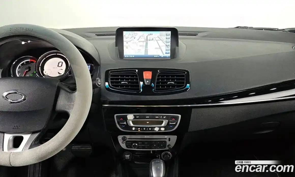 Renault SM3 2016 1.6 Автомат в Москве № 146616, фото 8