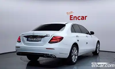 Mercedes-Benz E-Class 2020 1.9 Автомат в Москве № 150753, миниатюра 11