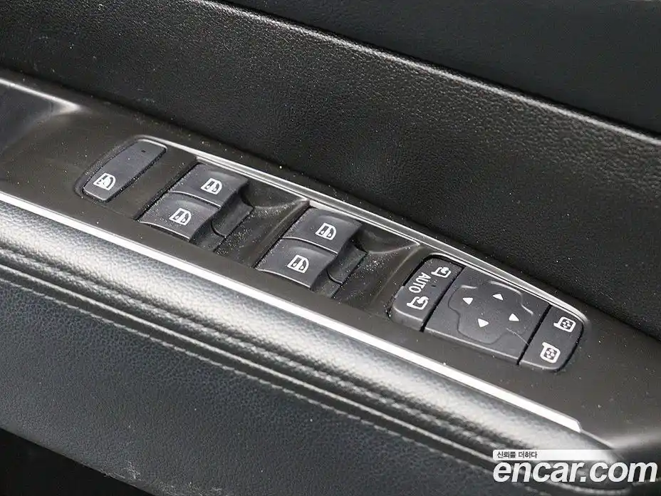 Renault SM6 2016 2.0 Автомат в Москве № 153079, фото 14