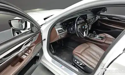 BMW 7-Series 2019 3.0 Автомат в Москве № 157653, миниатюра 3