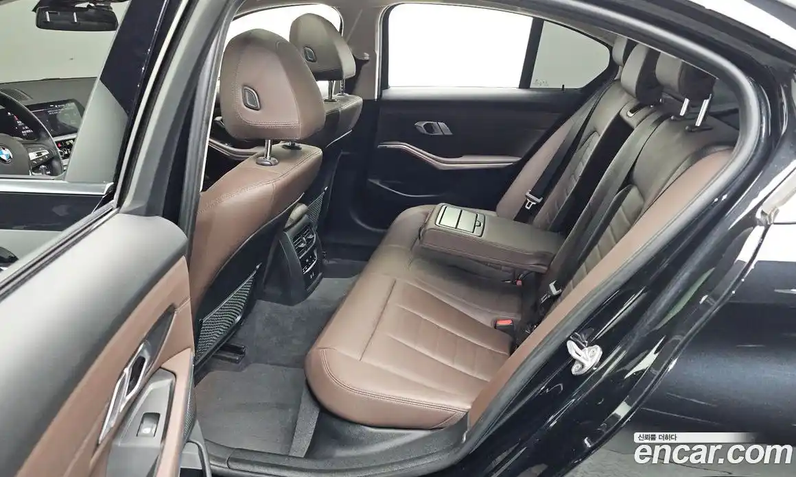 BMW 3-Series 2021 2.0 Автомат в Москве № 157860, фото 20