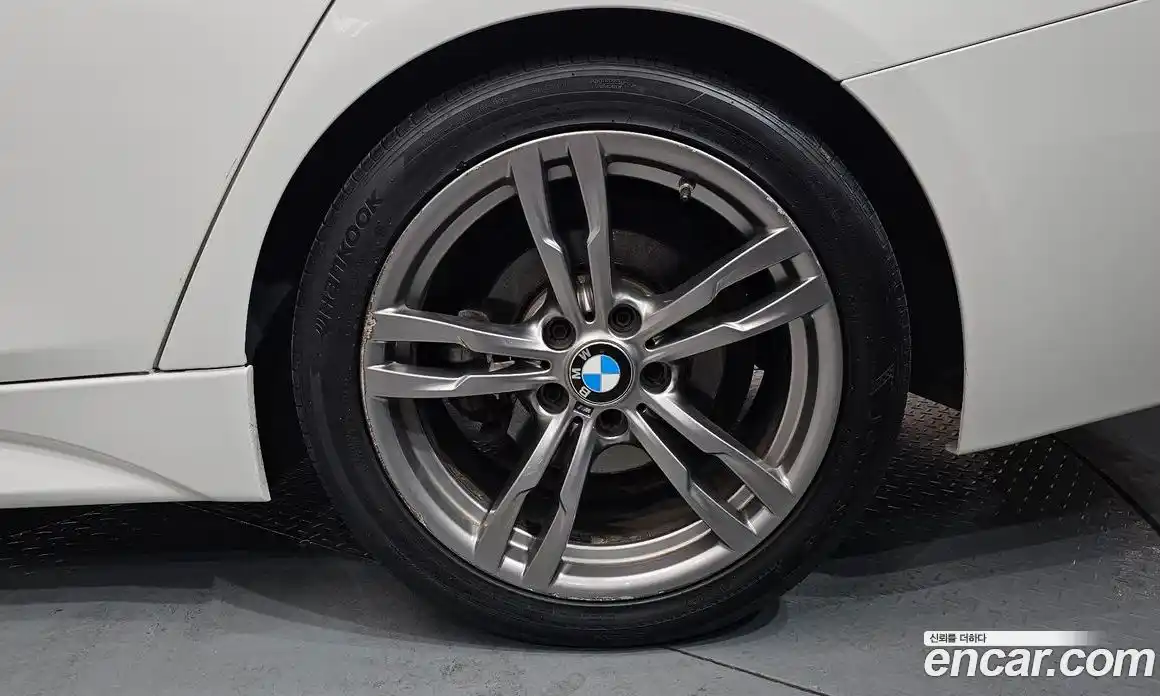 BMW 3-Series 2018 2.0 Автомат в Москве № 158954, фото 9